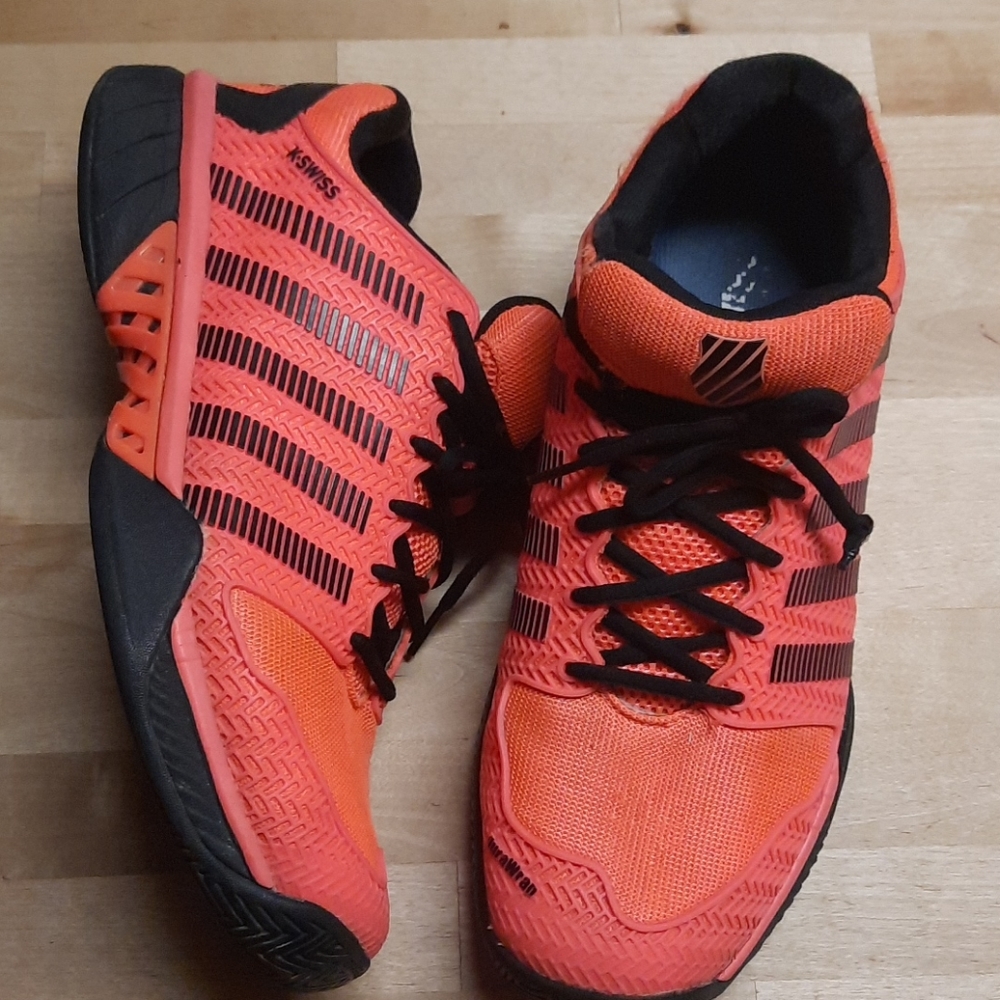 K-Swiss